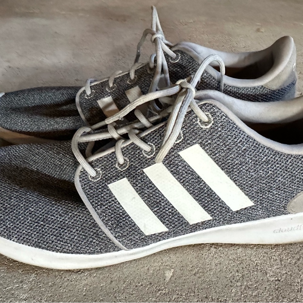 Adidas Women’s Gray and White Knit Sneakers